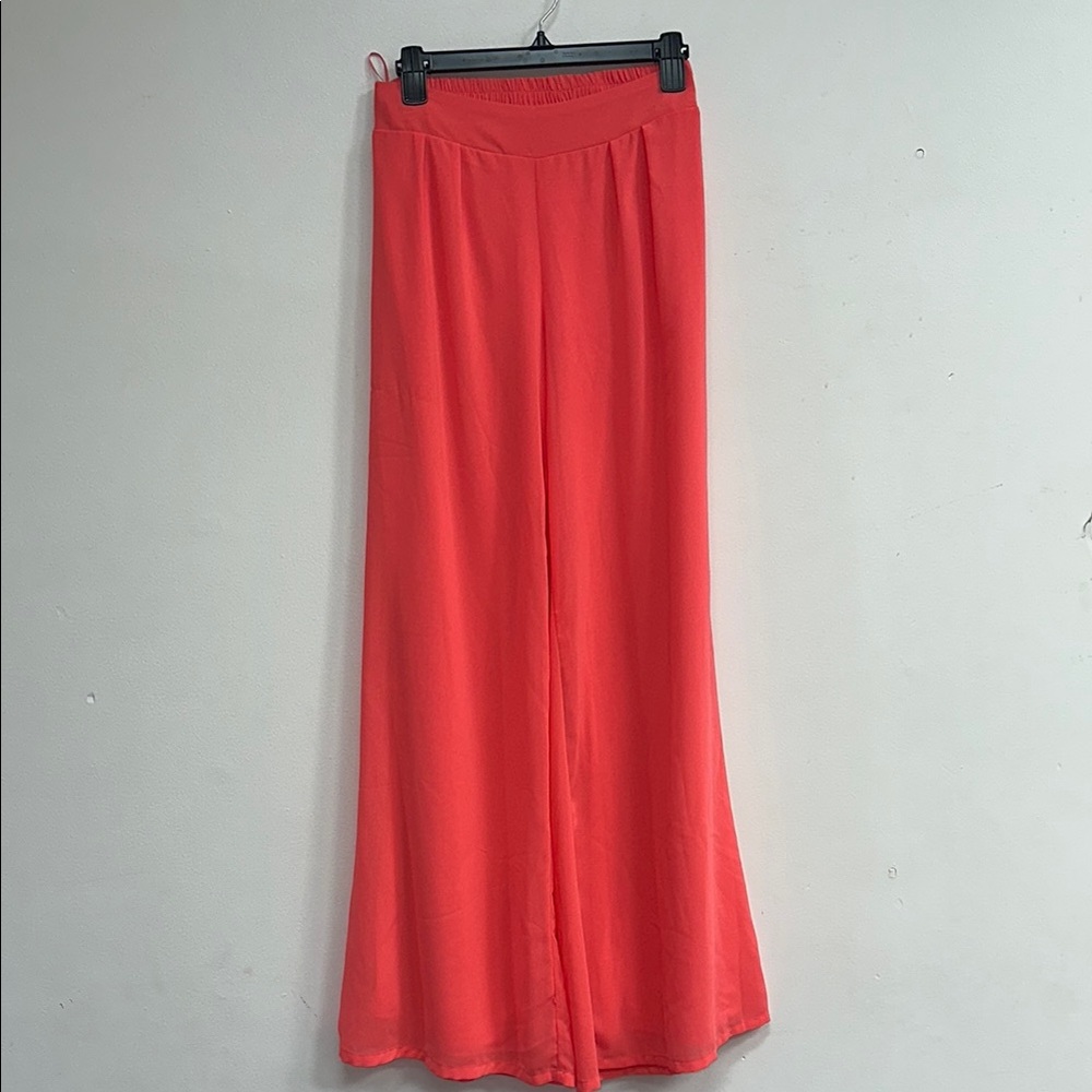 Beautiful peach wide legged trousers comfortable and lightweight.